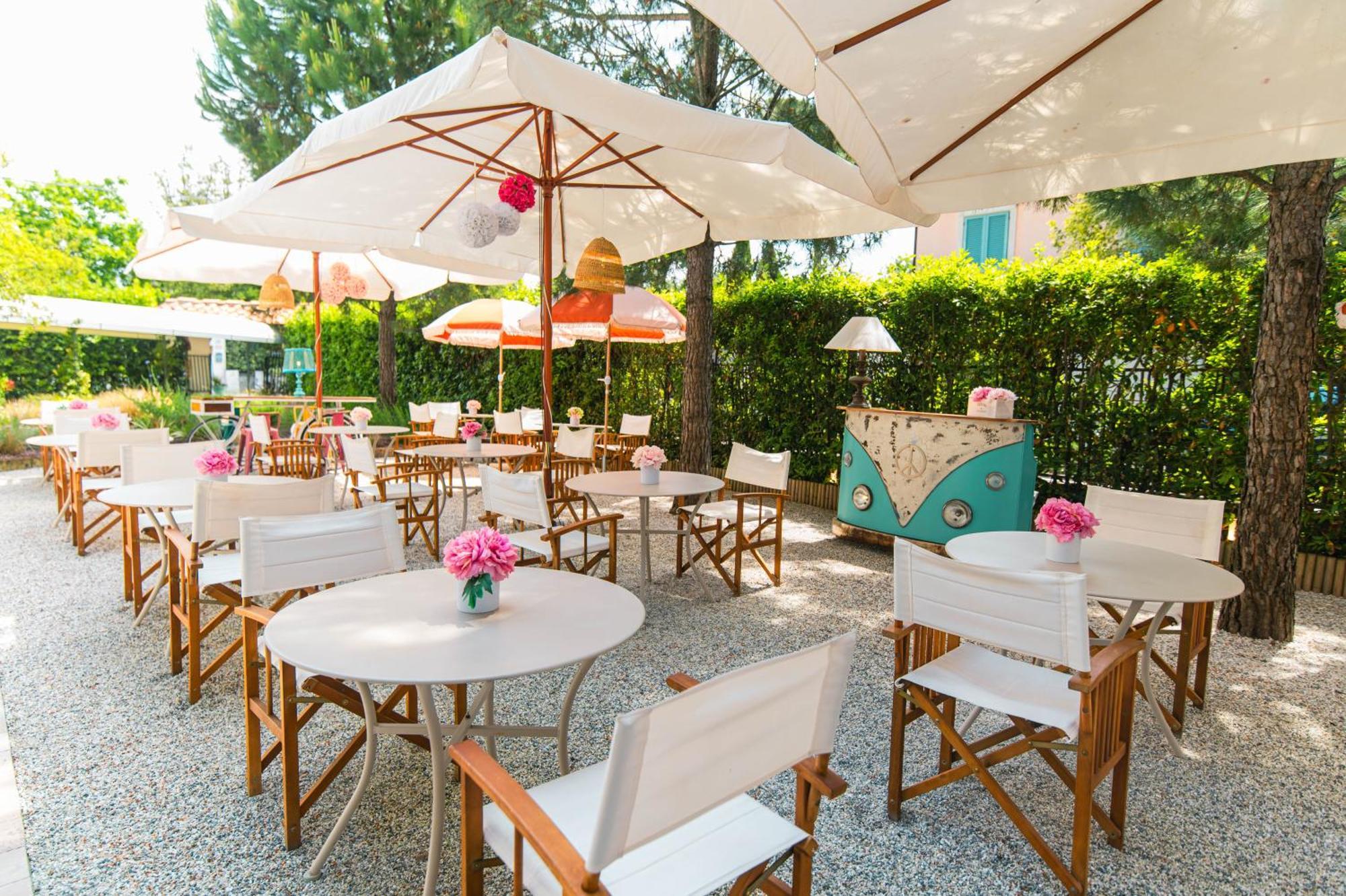 Hotel La Pineta Al Mare Forte dei Marmi Exterior photo